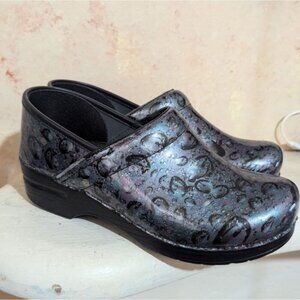 Dansko Womens Professional Clogs Size EU 40 US 9.5-10 Iridescent Bubbles Leather